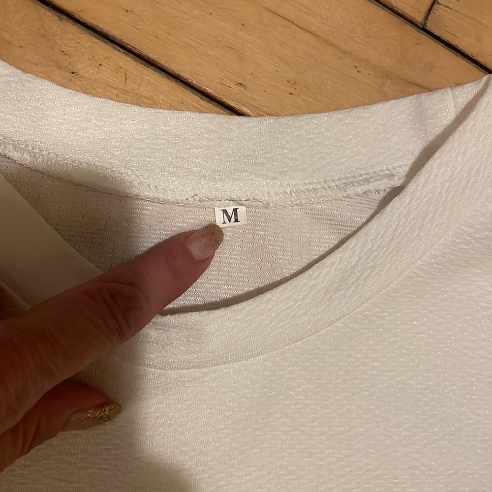 Shirt - Picture 3 of 4
